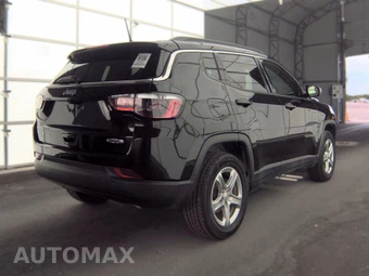 2024 Jeep Compass Latitude - miniatura 4