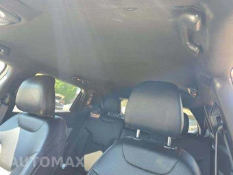 2024 Jeep Compass Latitude - miniatura 12