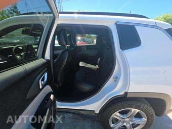 2024 Jeep Compass Latitude - miniatura 14