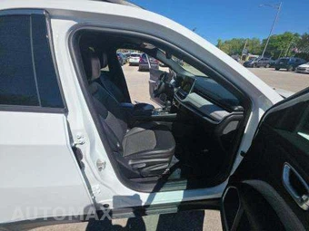 2024 Jeep Compass Latitude - miniatura 19