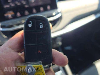 2024 Jeep Compass Latitude - miniatura 9
