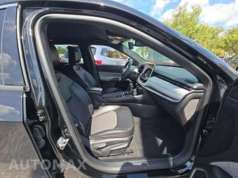 2024 Jeep Compass Latitude - miniatura 18