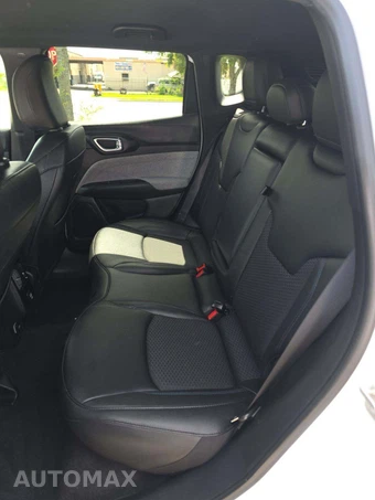 2024 Jeep Compass Latitude - miniatura 13