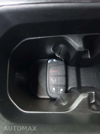 2024 Jeep Compass Latitude - miniatura 8