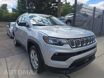 2024 Jeep Compass Latitude - miniatura 4