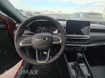 2024 Jeep Compass Latitude - miniatura 11