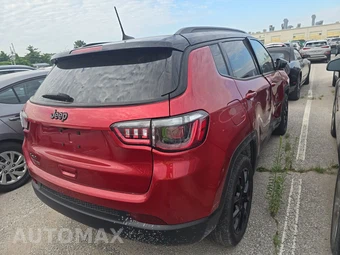 2024 Jeep Compass Latitude - miniatura 4