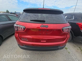 2024 Jeep Compass Latitude - miniatura 5