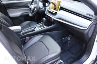 2024 Jeep Compass Latitude - miniatura 19