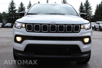 2024 Jeep Compass Latitude - miniatura 5