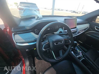 2024 Jeep Compass Latitude - miniatura 11