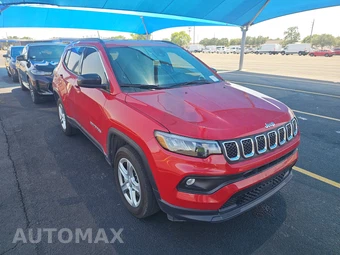 2024 Jeep Compass Latitude - miniatura 3