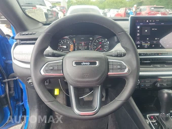 2024 Jeep Compass Latitude - miniatura 10