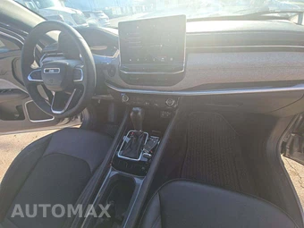 2024 Jeep Compass Latitude - miniatura 16