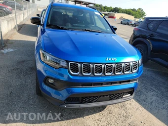 2024 Jeep Compass Latitude - miniatura 2