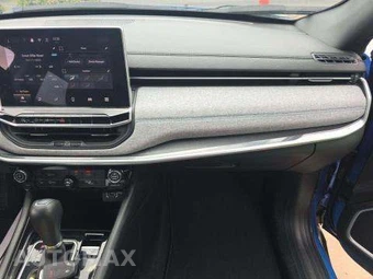 2024 Jeep Compass Latitude - miniatura 19