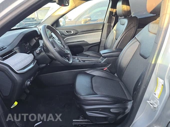 2024 Jeep Compass Latitude - miniatura 7