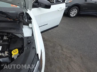 2024 Jeep Compass Latitude - miniatura 25