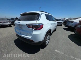 2024 Jeep Compass Latitude - miniatura 4