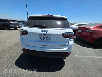 2024 Jeep Compass Latitude - miniatura 5