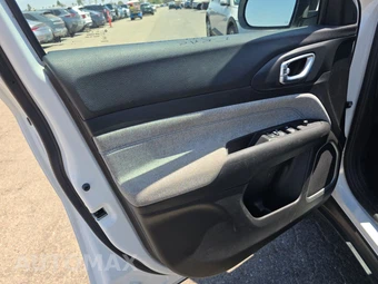 2024 Jeep Compass Latitude - miniatura 9