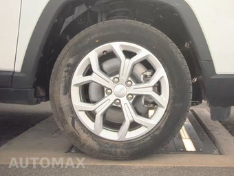 2024 Jeep Compass Latitude - miniatura 10