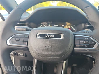 2024 Jeep Compass Latitude - miniatura 16