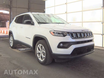 2024 Jeep Compass Latitude - miniatura 4