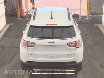 2024 Jeep Compass Latitude - miniatura 6