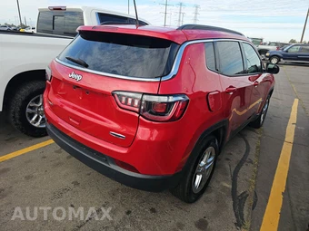 2024 Jeep Compass Latitude - miniatura 4