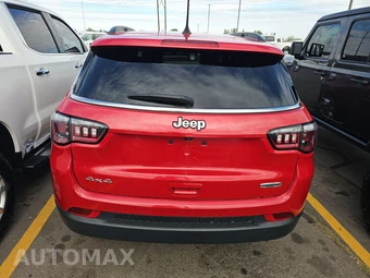 2024 Jeep Compass Latitude - miniatura 5