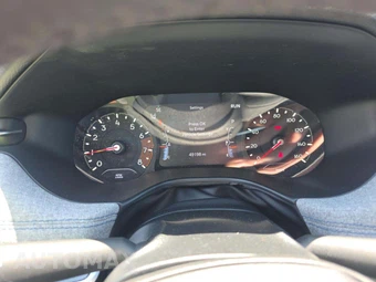 2024 Jeep Compass Latitude - miniatura 6