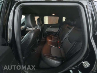 2024 Jeep Compass Latitude - miniatura 10