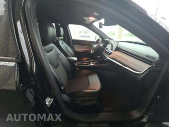 2024 Jeep Compass Latitude - miniatura 15