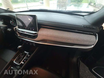 2024 Jeep Compass Latitude - miniatura 16