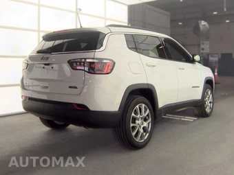 2024 Jeep Compass Latitude Lux - miniatura 4