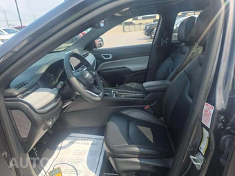 2024 Jeep Compass Latitude Lux - miniatura 6