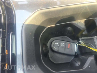 2024 Jeep Compass Latitude Lux - miniatura 8