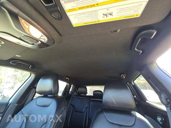 2024 Jeep Compass Limited - miniatura 8