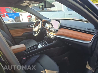 2024 Jeep Compass Limited - miniatura 8