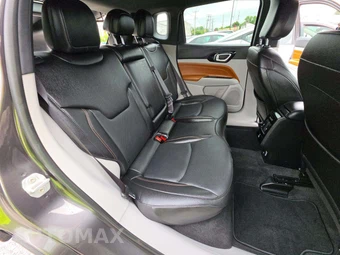 2024 Jeep Compass Limited - miniatura 16