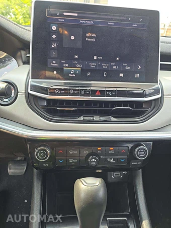 2024 Jeep Compass Limited - miniatura 10