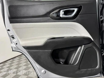 2024 Jeep Compass Limited - miniatura 38