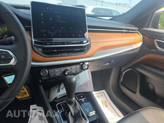2024 Jeep Compass Limited - miniatura 10