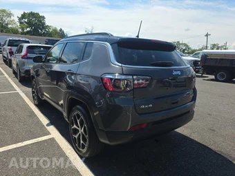 2024 Jeep Compass Limited - miniatura 6