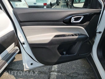 2024 Jeep Compass Limited - miniatura 9
