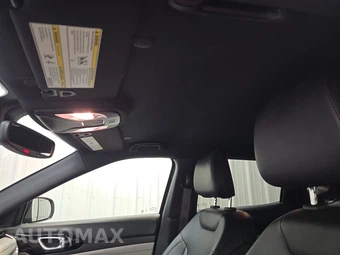 2024 Jeep Compass Limited - miniatura 18
