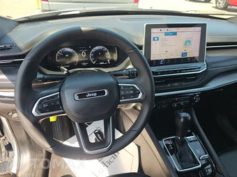 2024 Jeep Compass Limited - miniatura 17