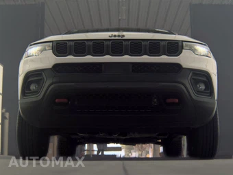2024 Jeep Compass Trailhawk - miniatura 3