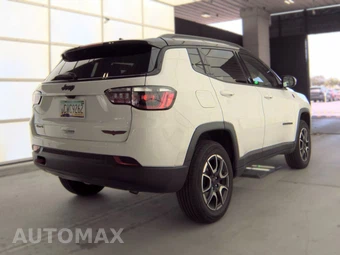 2024 Jeep Compass Trailhawk - miniatura 5